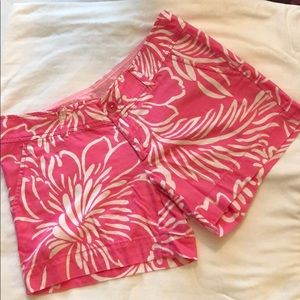 Lilly Pulitzer Shorts Size 2 EUC